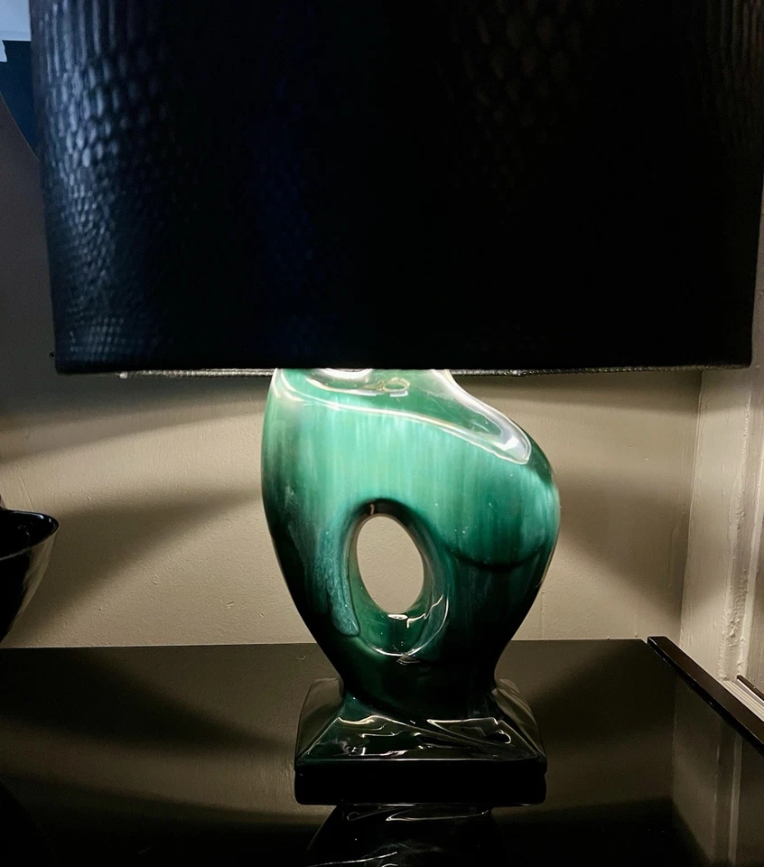 Vintage Mid Century Royal Haeger Blue Green Drip Ceramic Lamp - Image 2 of 4
