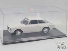 Alfa Romeo Giulia GT 1300 Junior 1966 - Leo Models Auto Vintage Collection 1:24