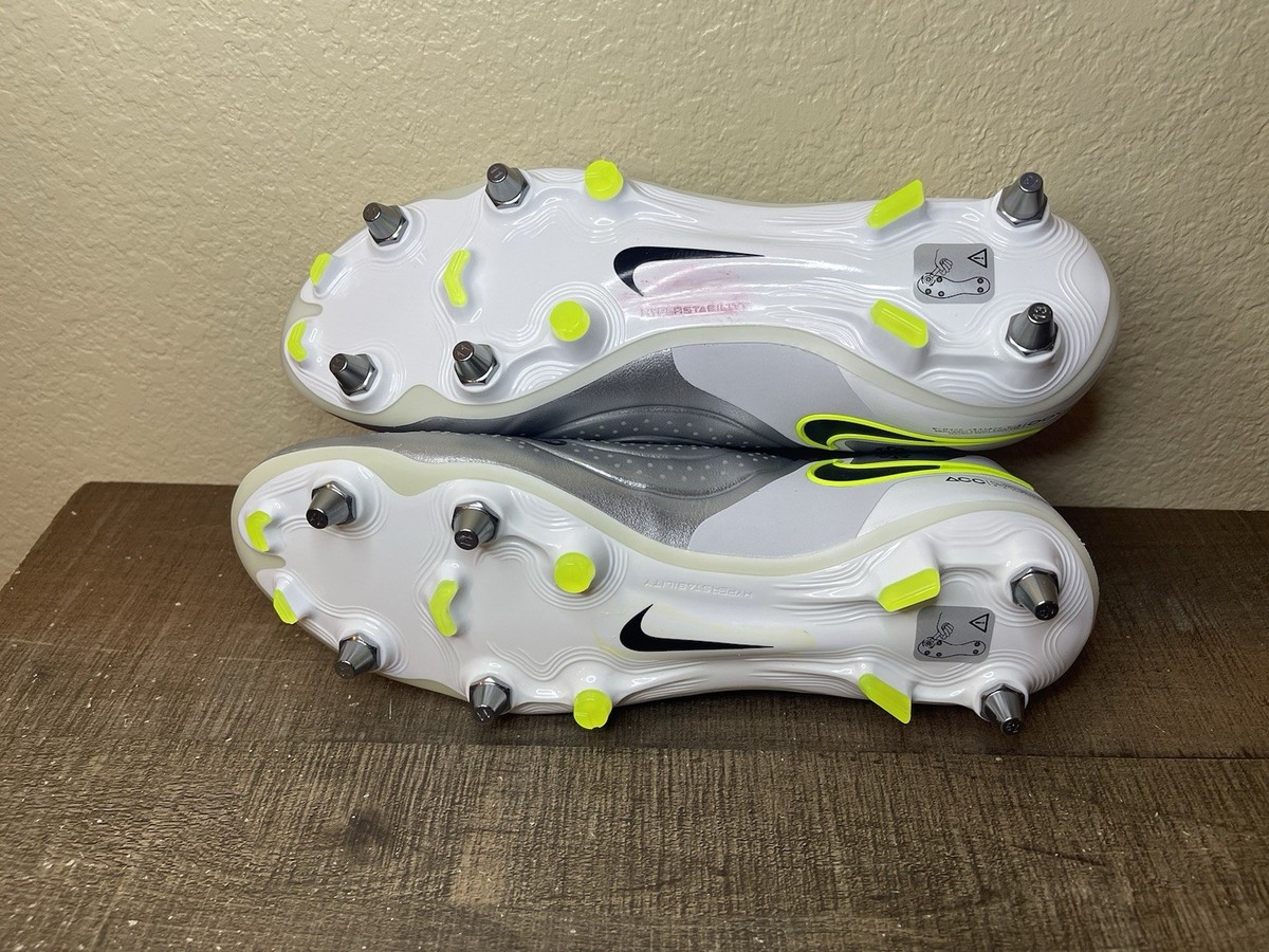 Nike Tiempo Legend 10 Elite SG Pro Men\'s Size 9.5 Silver Volt FN7283-001 Nike Tiempo Legend 10 Elite SG-Pro Silver | Mercari main image 3