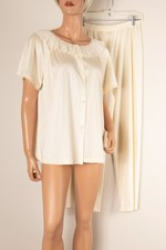 Vtg VANITY FAIR Pajama Set Sleepwear Light Yellow L Silky Nylon Lace Trim USA