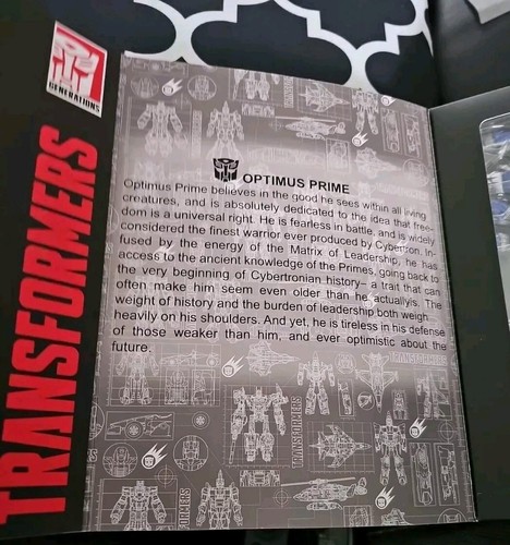 Herocross Transformers Hybrid Metal Figuration #021 Optimus Prime Action Figure - Picture 4 of 5