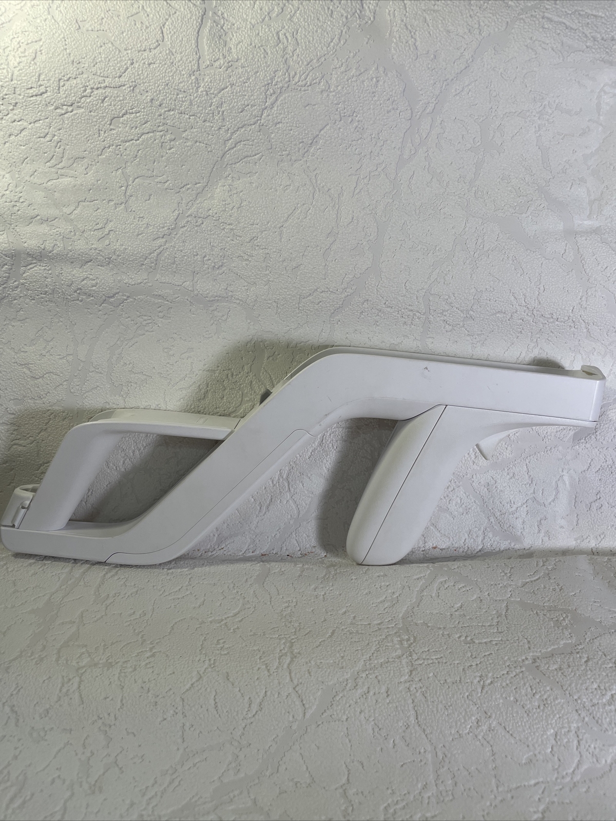 Nintendo Wii Zapper Attachment RVLAJUSZ Gun Controller White