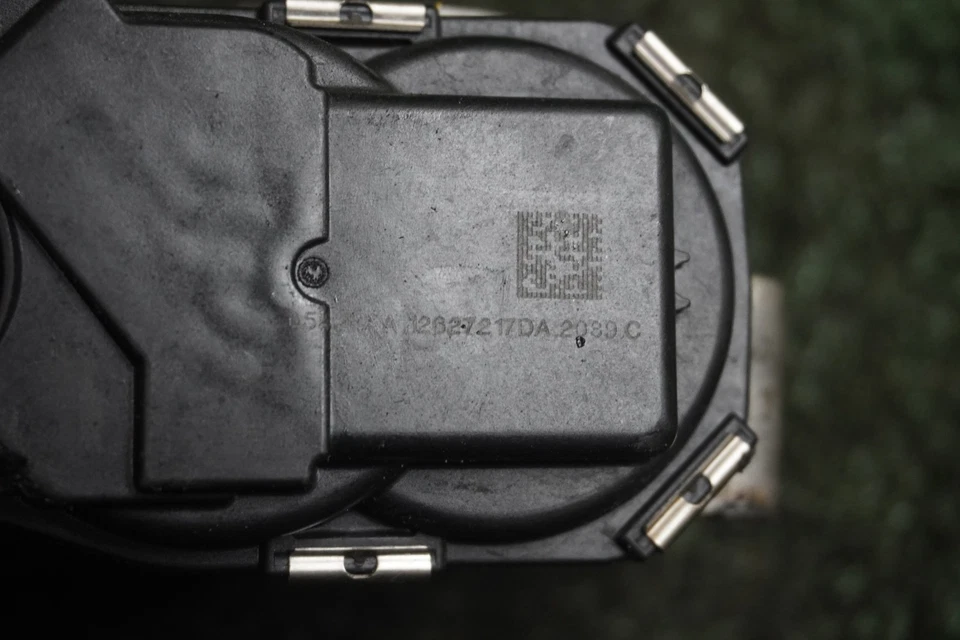 Chevrolet Malibu 2013 2014 motor de 2,5 L carrocería del acelerador fabricante de equipos originales 121 k millas 12627217DA Foto 4 de 4