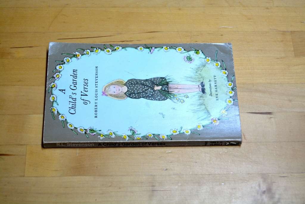 A Child's Garden of Verses, Robert Louis Stevenson, Eve Garnett, Very Good Book
