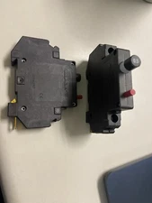 LOT OF 2 WEIDMULLER 9101003500 0.5A CIRCUIT BREAKER