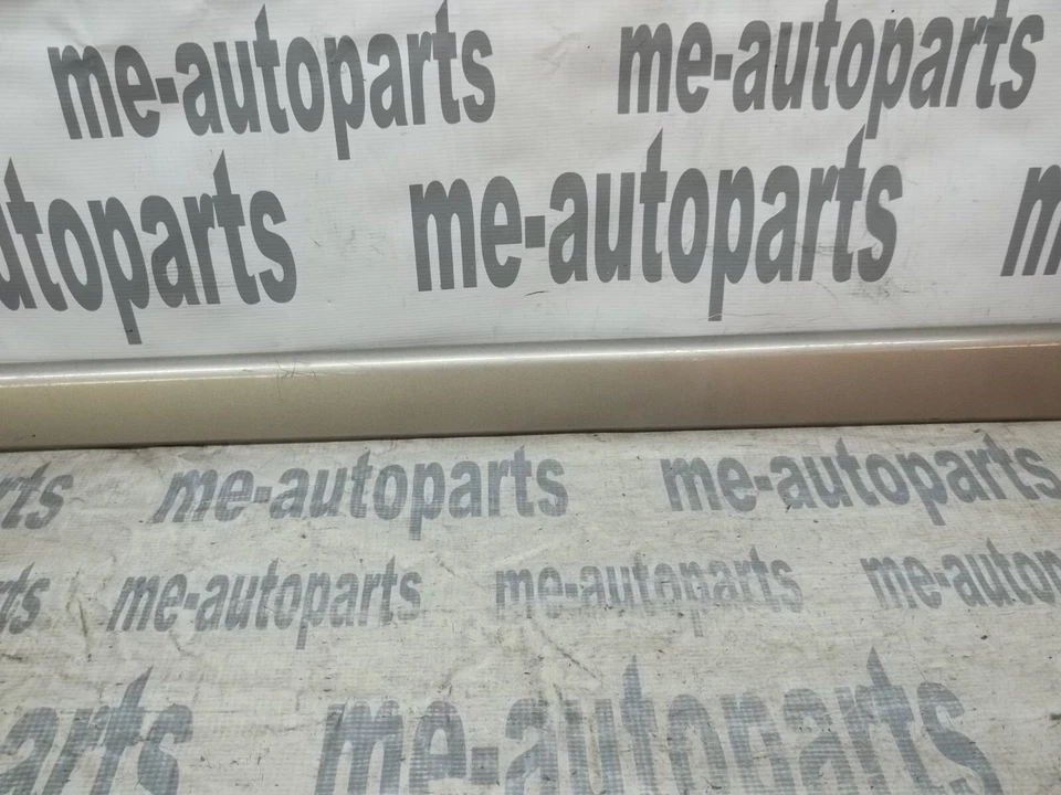 98-04 CADILLAC SEVILLA OEM CONDUCTOR IZQUIERDO PUERTA INFERIOR MOLDURA 25693999 Foto 4 de 4