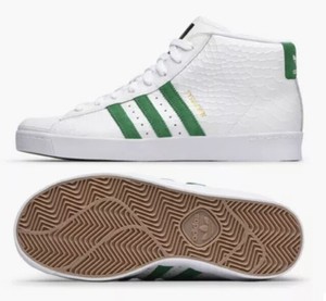 green shell top adidas