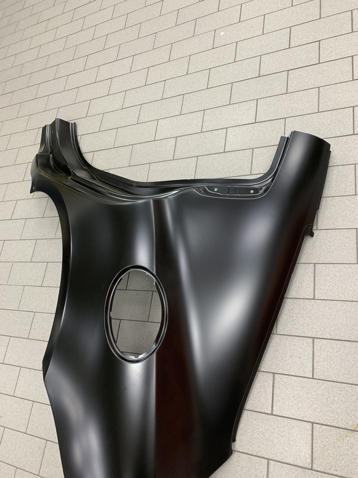 NEW OEM MASERATI GHIBLI DRIVER LEFT SIDE QUARTER PANEL 2014 - 2018 673001679 