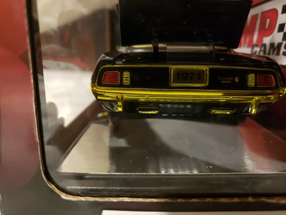 M2 Machines 1971 Plymouth Hemi Cuda R71 1/24 - Image 2 of 4
