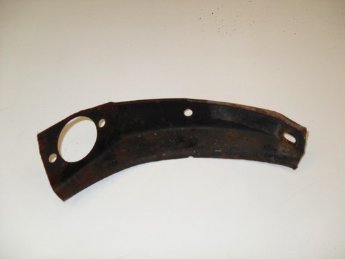 VW Golf 1 Cabrio 1,8 2H Halter Bremskraftverstärker