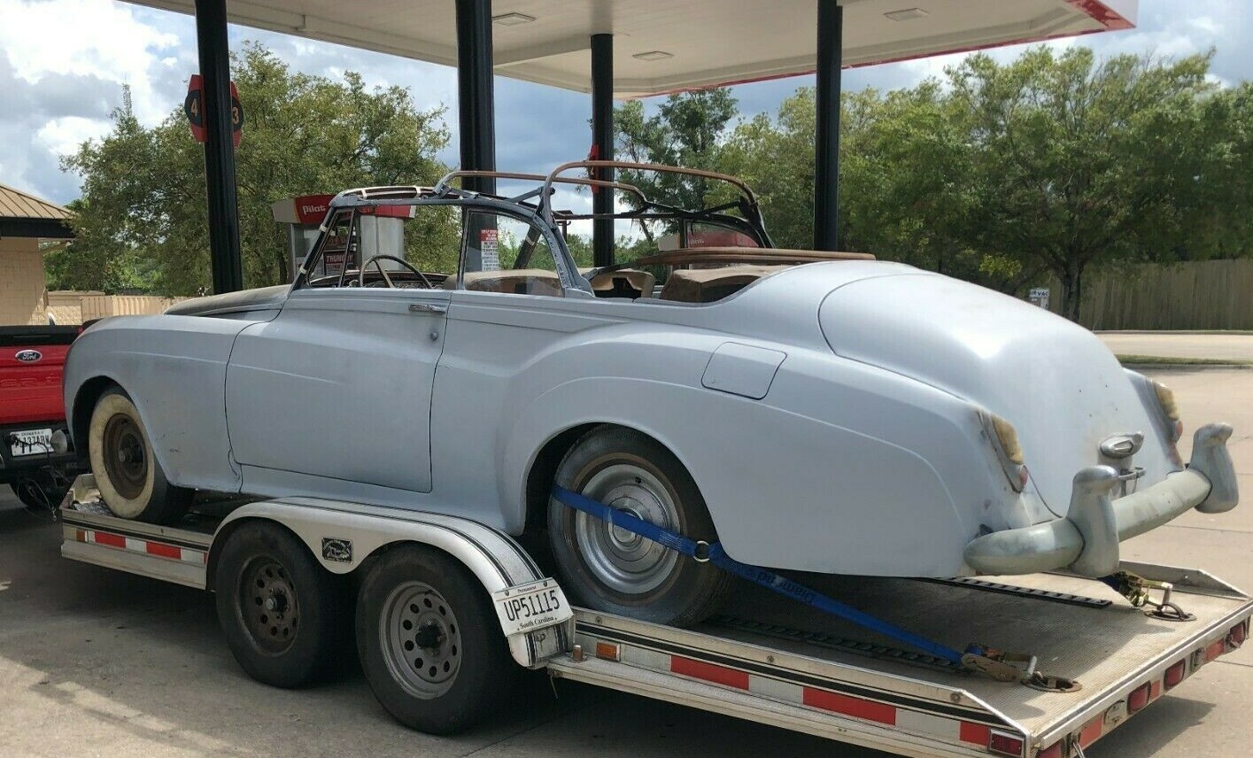 ROLLS ROYCE SILVER CLOUD BENTLEY SWITCH. LARGEST 1946-1965 INVENTORY ON EARTH
