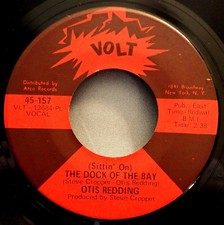 HEAR IT 60's R B 45 rpm record Otis Redding "The Dock Of The Bay" from 1968