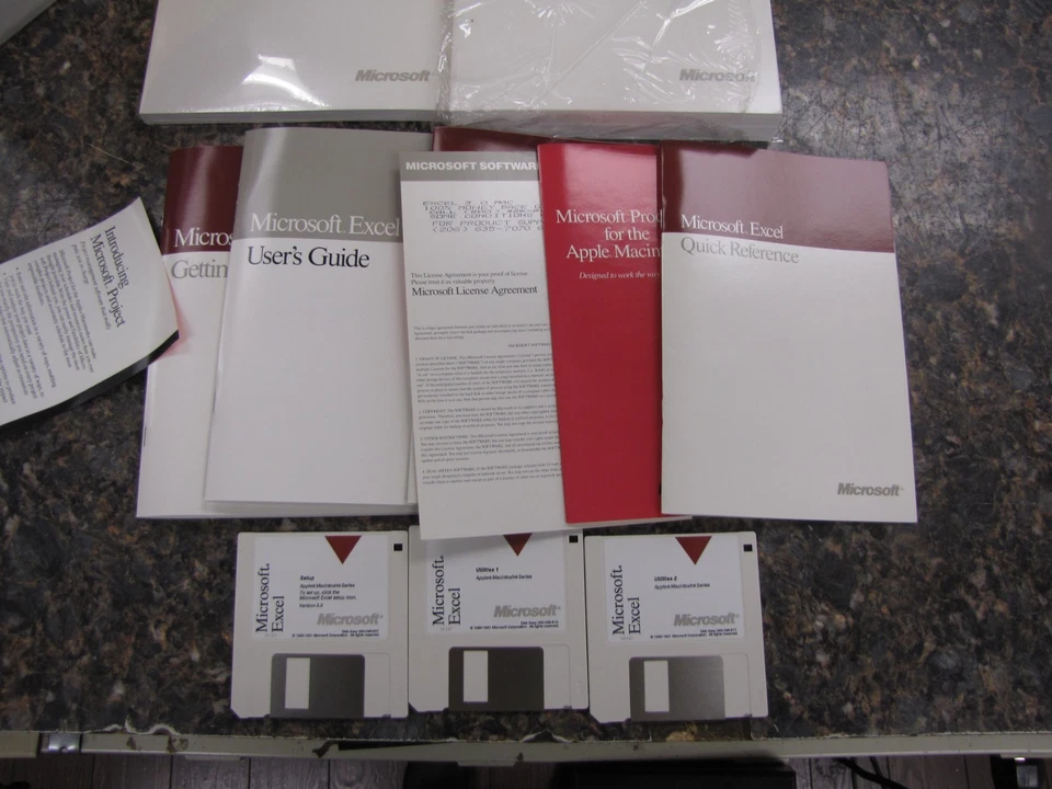 Microsoft Excel 3.0 for Mac 1991 Macintosh- Complete in BIG BOX- HU4 - Image 3 of 4