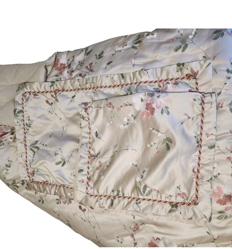 Croscill Luxe VTG 'Blyth' Comforter Set/King/Champagne/Floral/4 PCs . - Picture 10 of 24