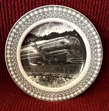 222 Fifth Slice of Life TRAIN RACE / STREAMLINE TRAIN Salad Plate 8.25"