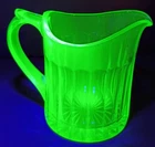 ANTIQUE GREEN URANIUM GLASS! 4.5" PITCHER CREAMER DEPRESSION 1930'S BRIGHT GLOW!