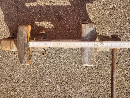 Heuer Front Schraubstock ca. 12cm Backenbreite, Industrieschraubstock - Bild 6 von 6