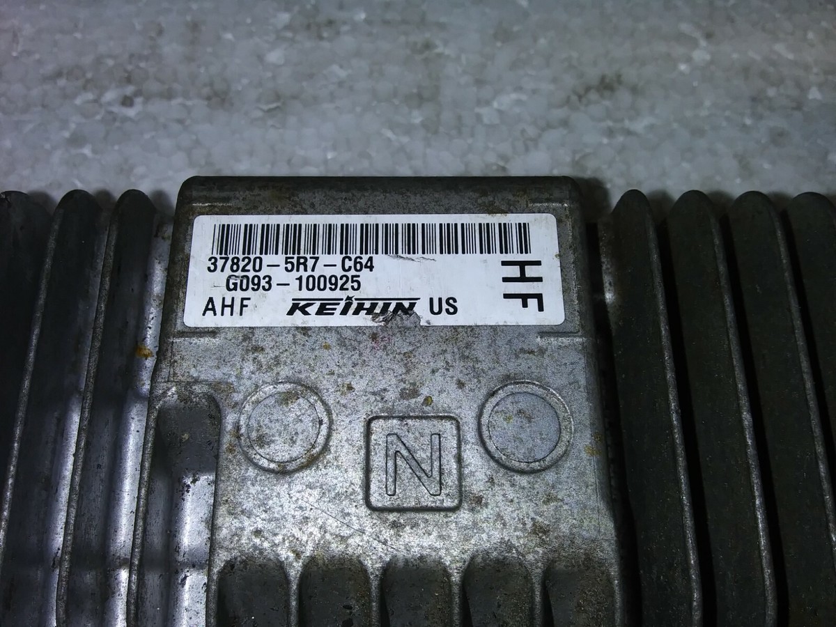 2015-2016 Honda Fit ecm ecu computer 37820-5R7-C64 | eBay
