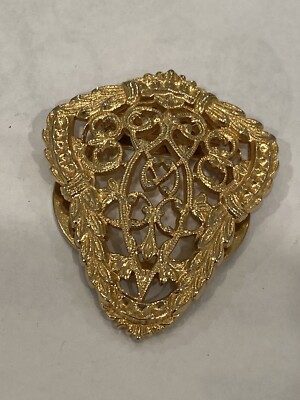 Vintage Gold Tone Ornate Filigree Laurel Leaf Shield Scarf Clip