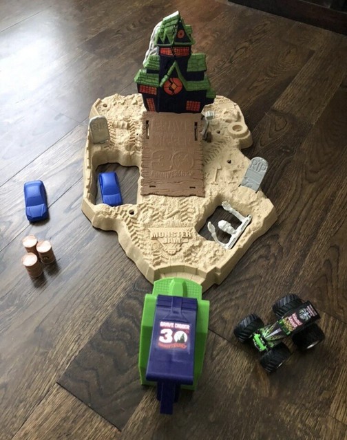 hot wheels boulder bash canyon