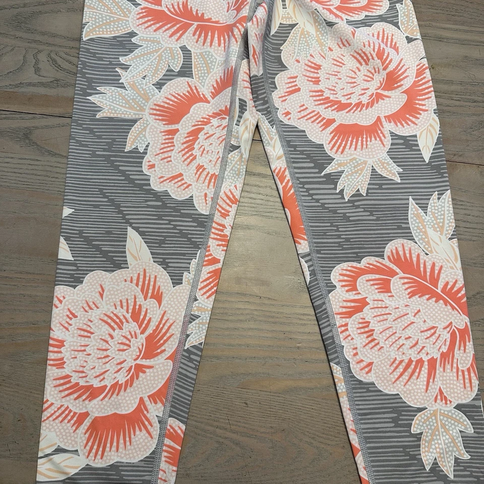 Leggings Aerie Gris Estampado Floral Para Mujer M con Pantalones Cintura Alta Entrepierna 24” Foto 4 de 4