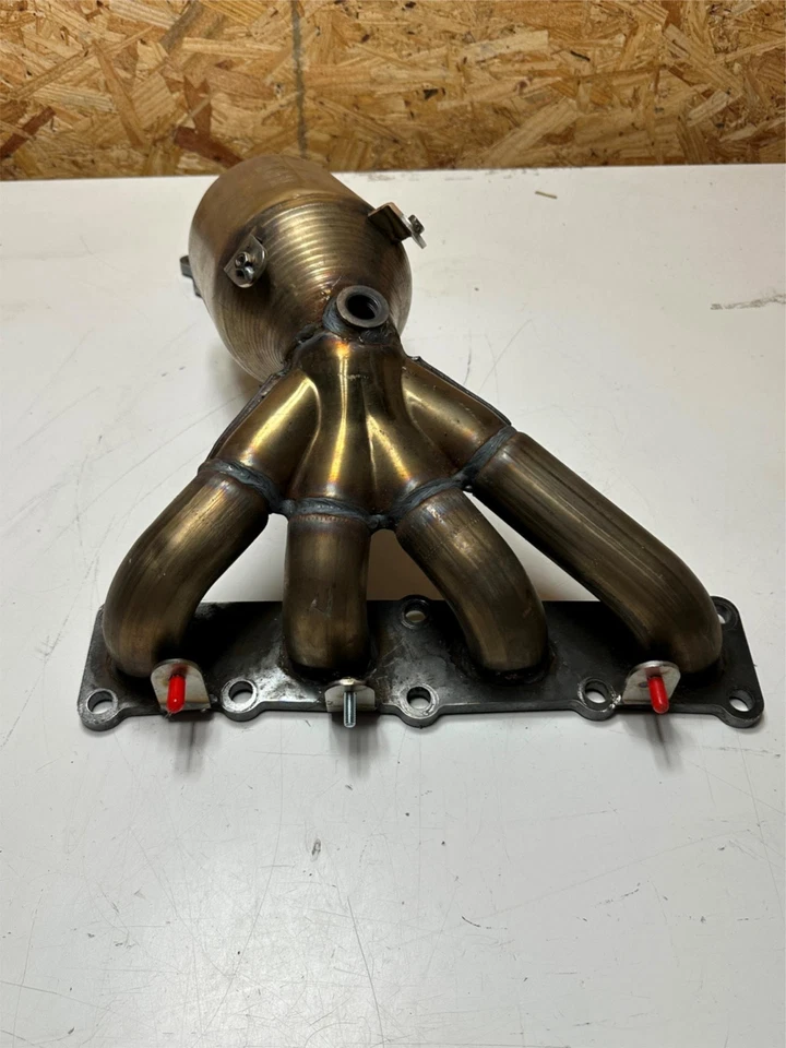 Colector de escape convertidor catalítico MagnaFlow 22-159 2015-20 Jeep Compass 2,4 L Foto 2 de 4