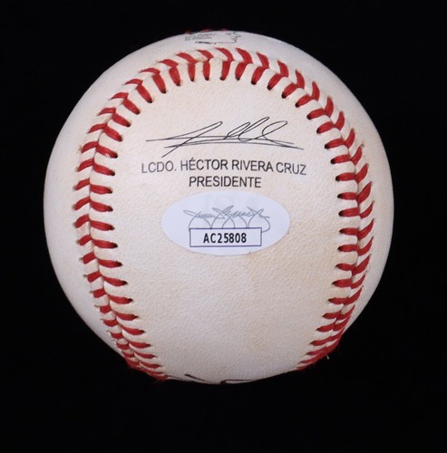 Ivan Rodriguez Signed Baseball Inscribed "HOF 17 & #7" (JSA COA) Texas Rangers - Picture 3 of 6
