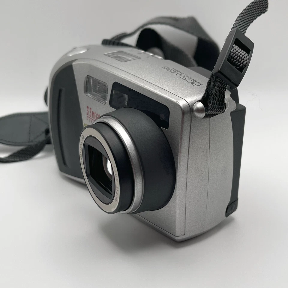 Câmera Digital Compacta Toshiba PDR-M65 3MP 3x Zoom Óptico Tela LCD TESTADO MUITO BOM ESTADO - Imagem 3 de 4