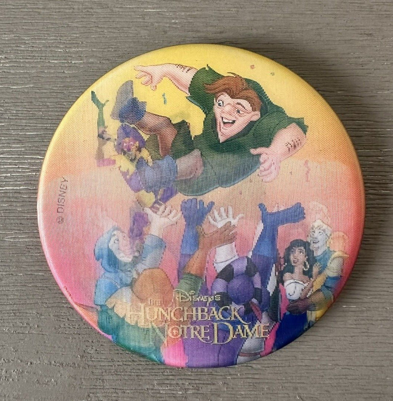Disney Hunchback of Notre Dame Lenticular Pinback Button 1996