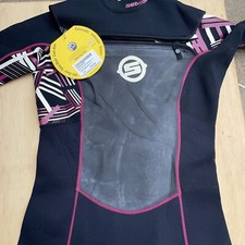Sea Doo NWT Women's Wetsuit Ultra Stretch Flex Size 12 fading in front