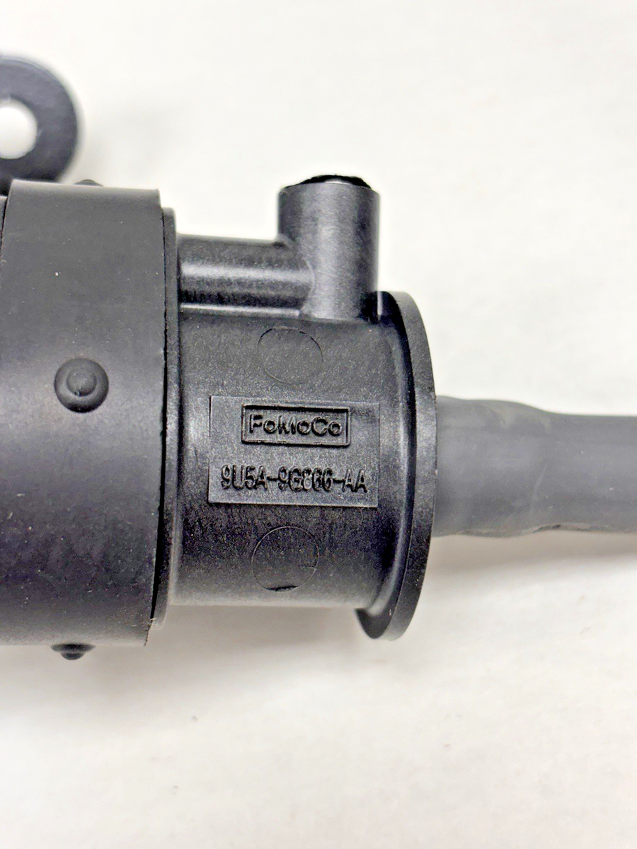 FORD OEM 9U5A-9G866-AA VAPOR CANISTER PURGE SOLENOID VAVLE 09-14