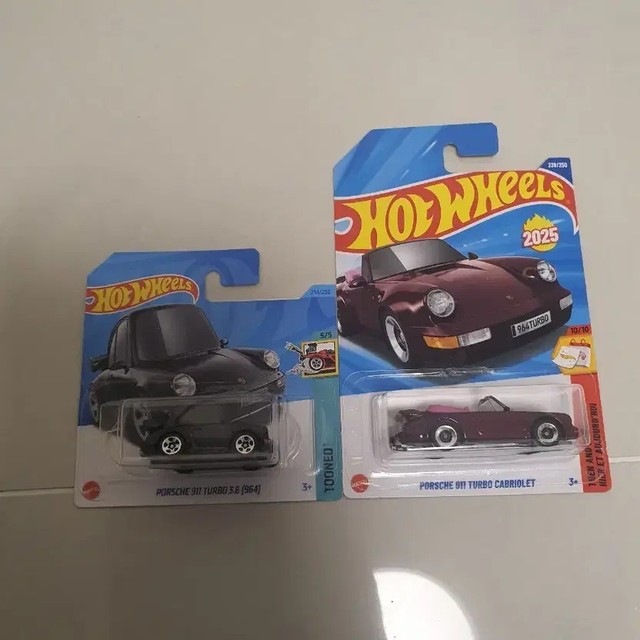 Hot Wheels Porsche 911 Turbo Mini Car 2pcs Unopened