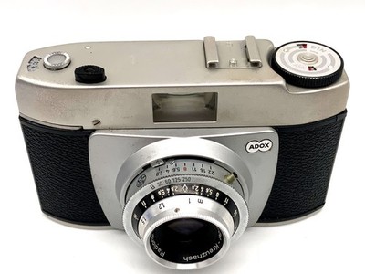 Adox Pronto Sucherkamera mit Radionar L 1:2.8/45 Analogkamera