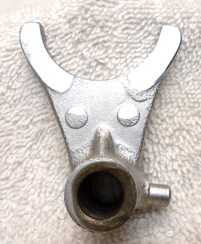 FORK, GEAR SHIFTING NO. 2