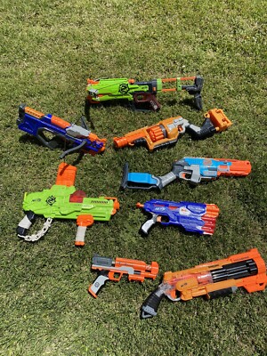 nerf gun lot of 8 with nerf elite Zombie Strike Shotguns Bow & arrow Crazy Lot