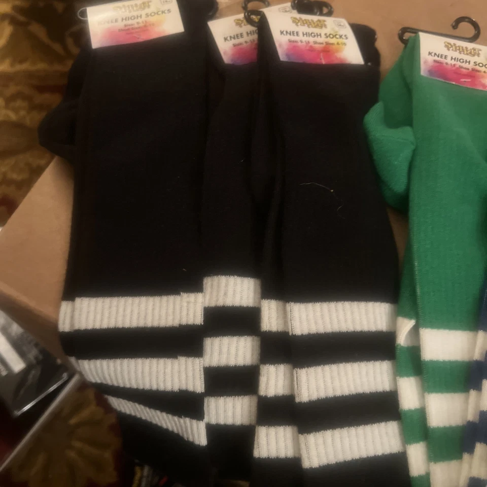 Spirit Calcetines Hasta la Rodilla Rayas Talla 9-11 Zapato Talla 4-10 Disfraz Patinadora Niña Gótico Foto 2 de 4