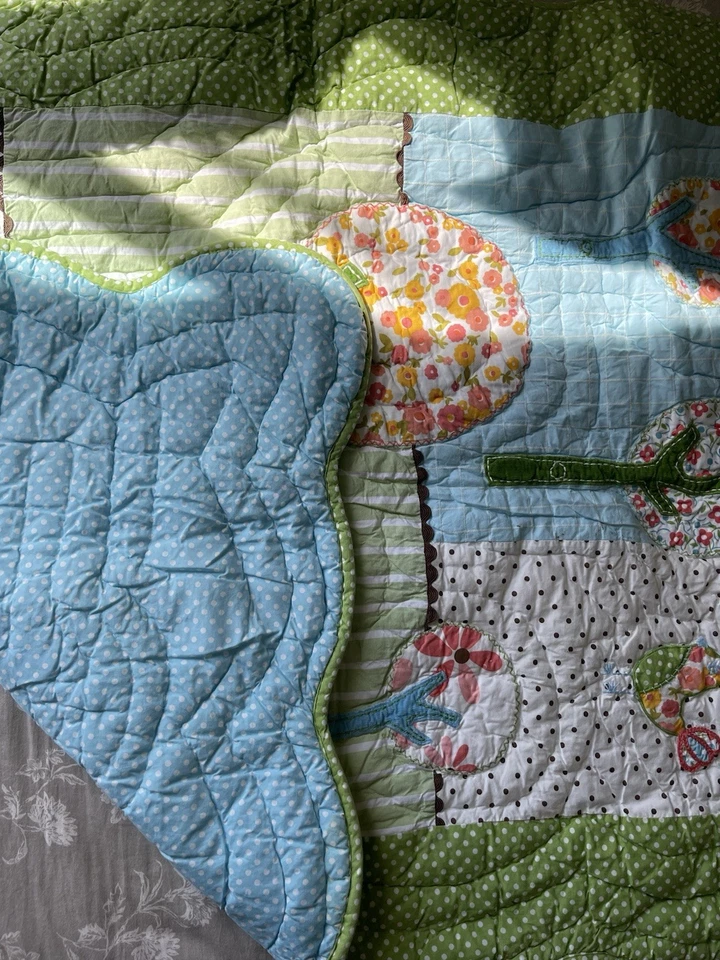 Pottery Barn Kids Brooke Nursery Patchwork Quilt - Green Border - TREES - 32x46 - Image 4 of 4
