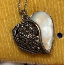 BBJ 92.5% Sterling Silver Heart Locket