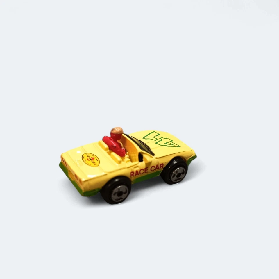 Chevrolet Corvette #41 amarillo Goodyear Racer ultrarrápido Micro Machines 1992 raro Foto 3 de 4