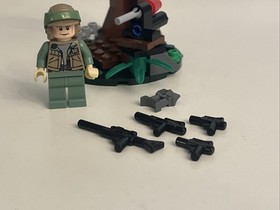 LEGO Star Wars: Endor Rebel Trooper & Imperial Trooper (9489) Set