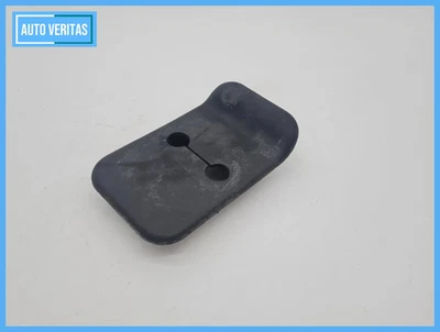 Original Mini One (R50/R53) Aperture cover catcher right 51.43-7047766-04 - Image 1 of 4