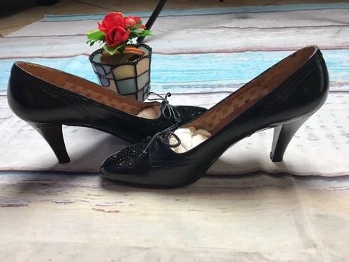 Pappagallo Pumps SIZE 7 N Black Leather Square Pointy toe Heels - Picture 5 of 8