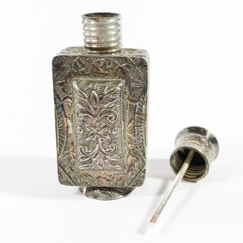 Antique Chinese Silver Snuff Bottle 6cm Decorative In Good Condition - Picture 7 of 10
