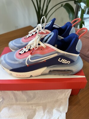 Size 8.5 M - Nike Air Max 2090 USA   only Worn 1x To President Trump Speech!