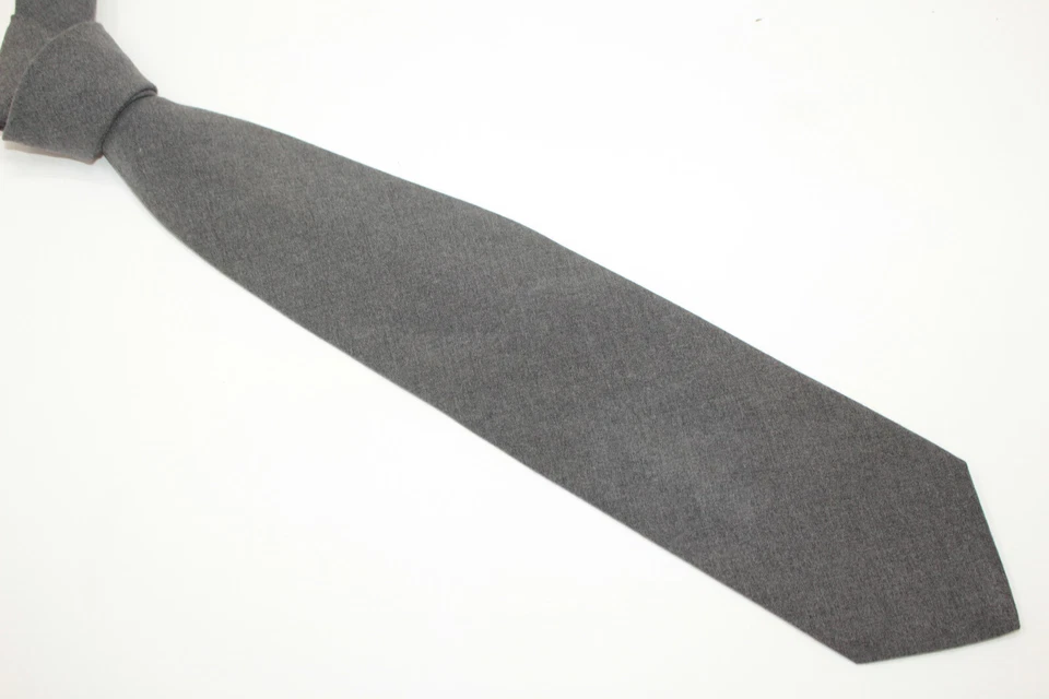 Corbata UNGARO Mezcla Lana Hecha en Italia F82070 Foto 2 de 4