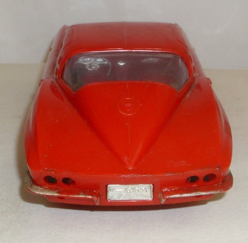COX CHEVROLET CORVETTE STING RAY GAS TETHER CAR IN RED 1:20 - Imagen 5 de 7