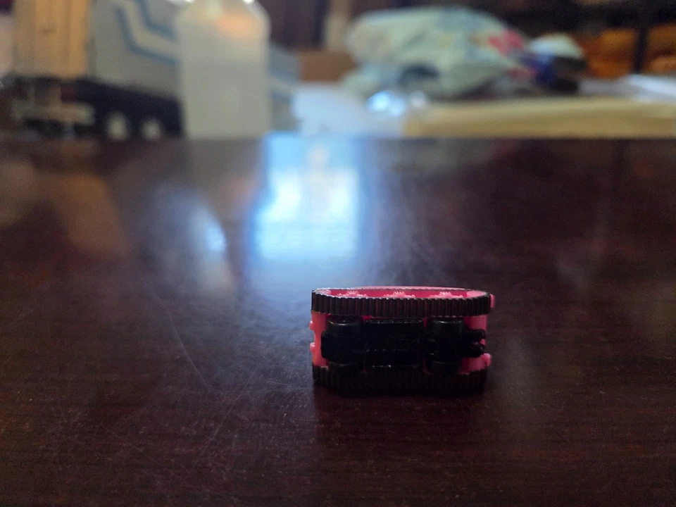 Vintage Micro Machines Insider Pink Sherman Tank, no car, Nice shape! - Image 3 of 3