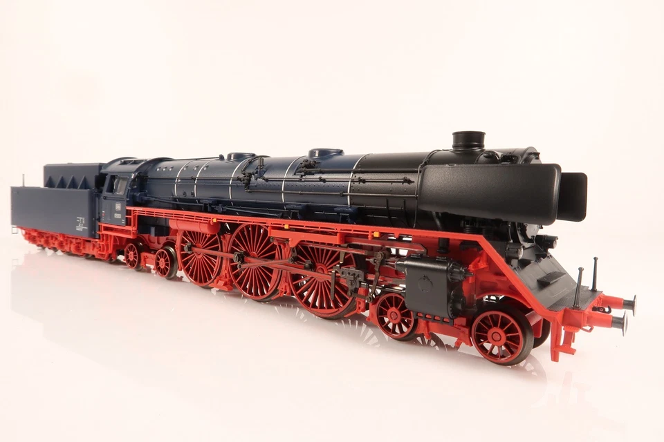 Märklin 39052 H0 Dampflokomotive BR 05 003 der DB unbespielt neuw. OVP  - Bild 3 von 4