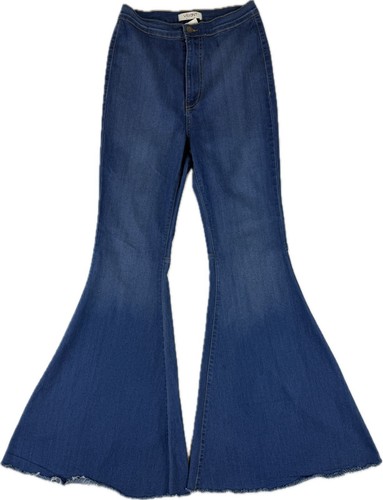 Vibrant MIU Jeans Women’s Blue boot cut Bell Bottom Raw Hem Size 11 W29