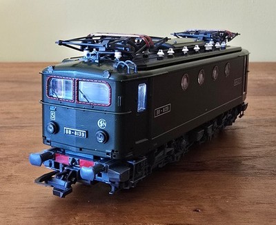 Roco 63652.1 HO Scale SNCF BB 8100 - No 8139 green livery - boxed, never used